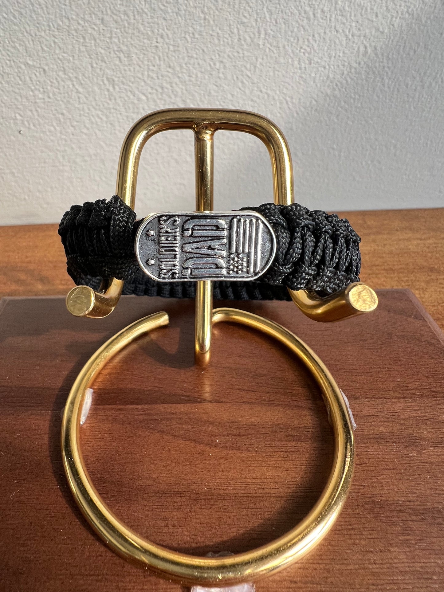 Soldier's Parents Dad Mom Paracord Bracelet – Tactical Survival Bracelet with Button Loop Closure