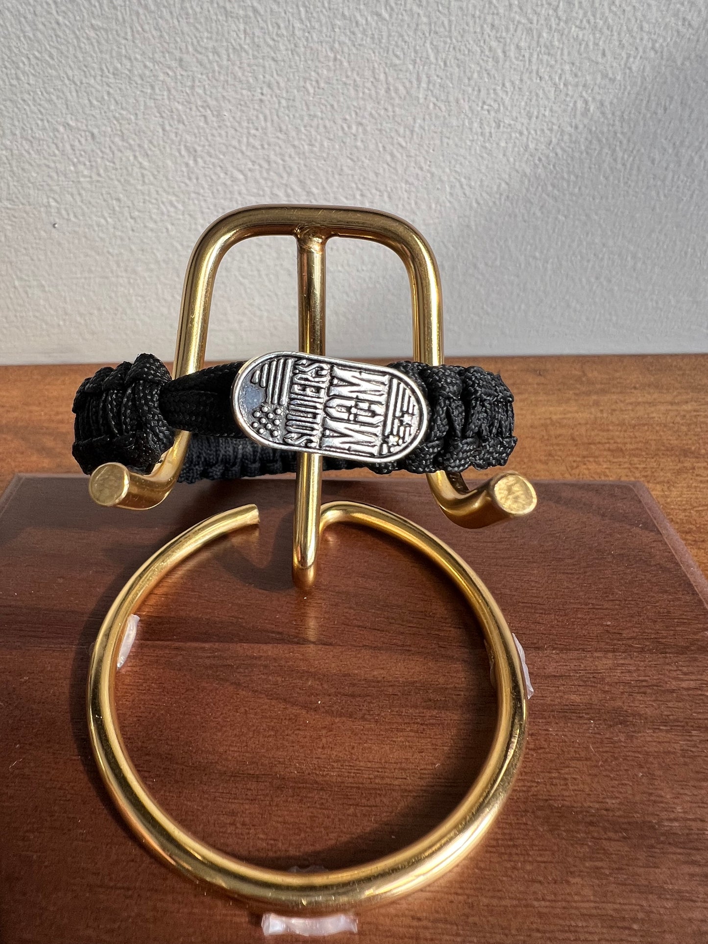 Soldier's Parents Dad Mom Paracord Bracelet – Tactical Survival Bracelet with Button Loop Closure