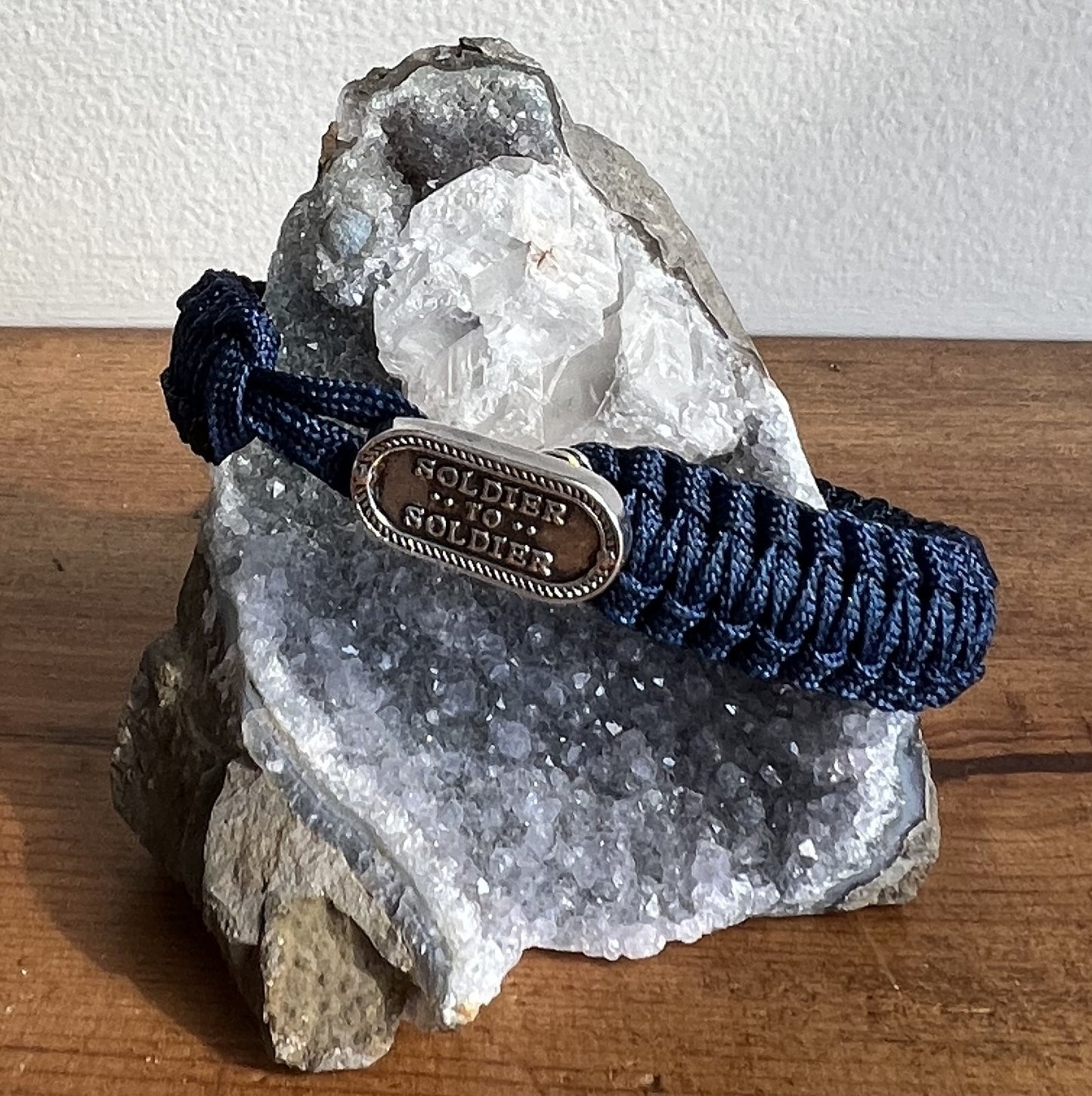 Soldier to Soldier Paracord Bracelet – Tactical Survival Bracelet with Button Loop Closure