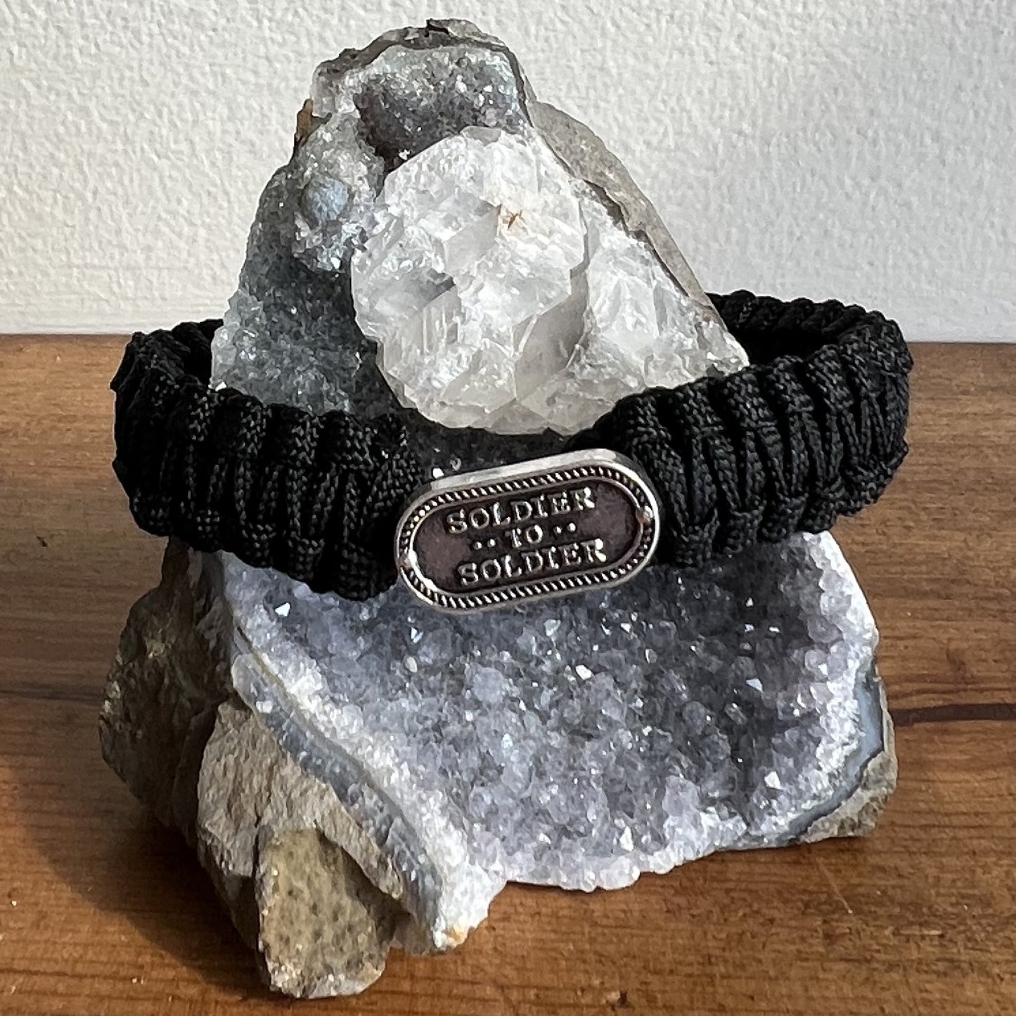 Soldier to Soldier Paracord Bracelet – Tactical Survival Bracelet with Button Loop Closure