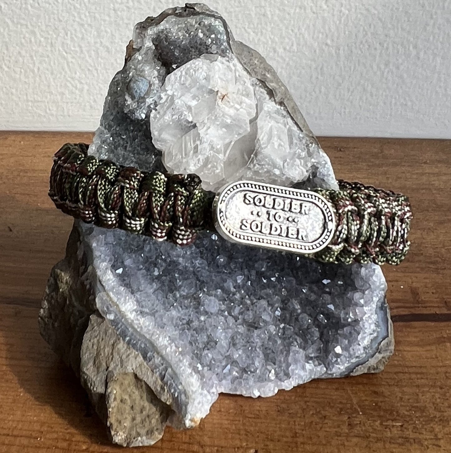 Soldier to Soldier Paracord Bracelet – Tactical Survival Bracelet with Button Loop Closure