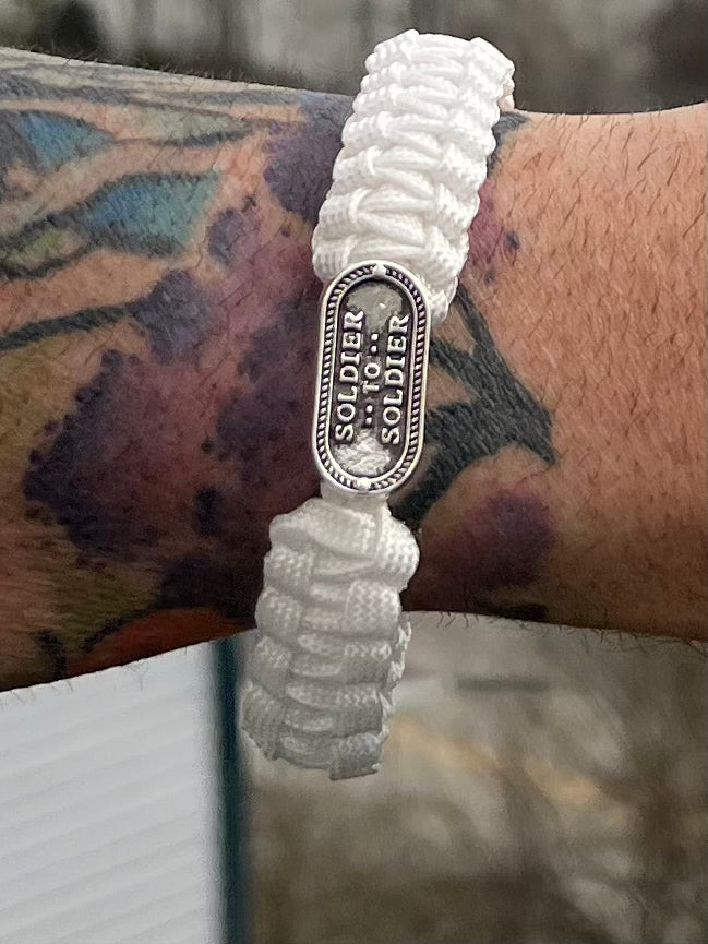 Soldier to Soldier Paracord Bracelet – Tactical Survival Bracelet with Button Loop Closure