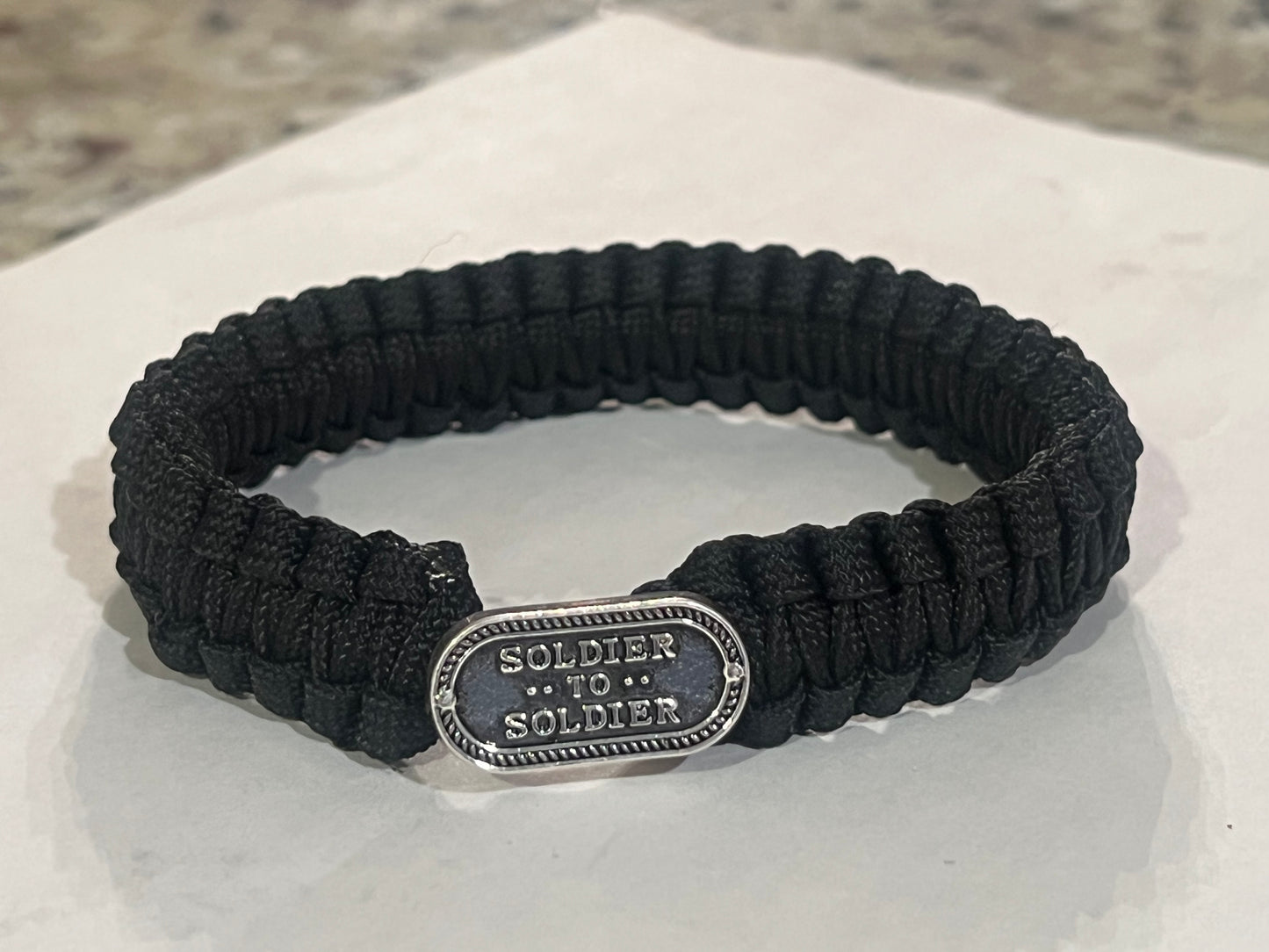 Soldier to Soldier Paracord Bracelet – Tactical Survival Bracelet with Button Loop Closure